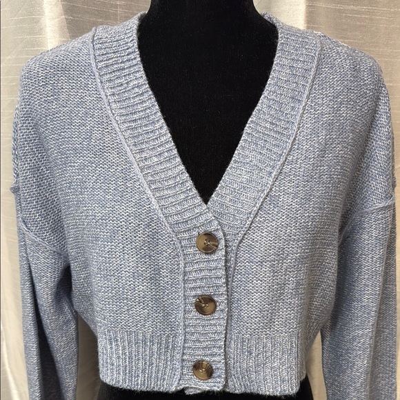 Garage Jenna NWT Cropped Drop Shoulder Button Up V Neck Cardigan Women’s Small - Picture 1 of 8